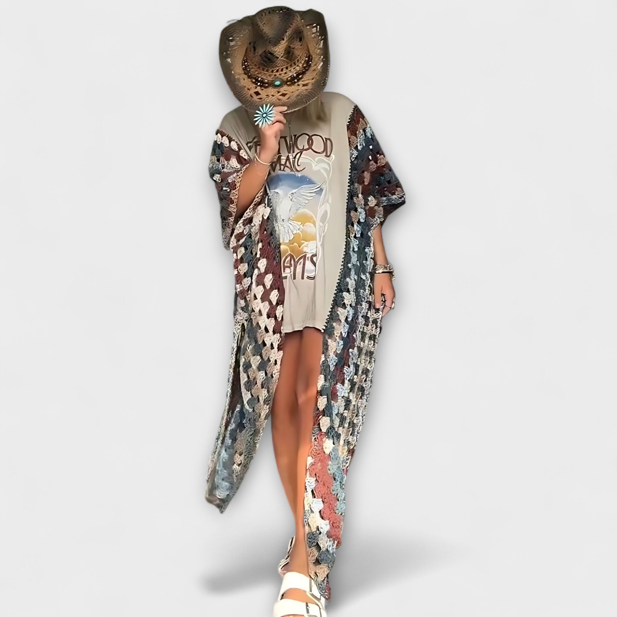 Molly - Cardina Crochet T-Shirt